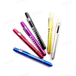Stylo lampe médical