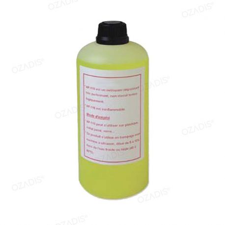 Cleaning solution